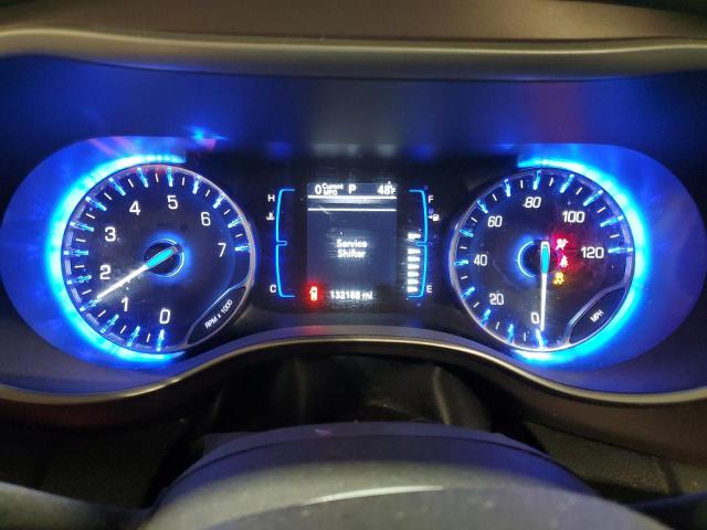 Фото 9 - CHRYSLER MINIVAN