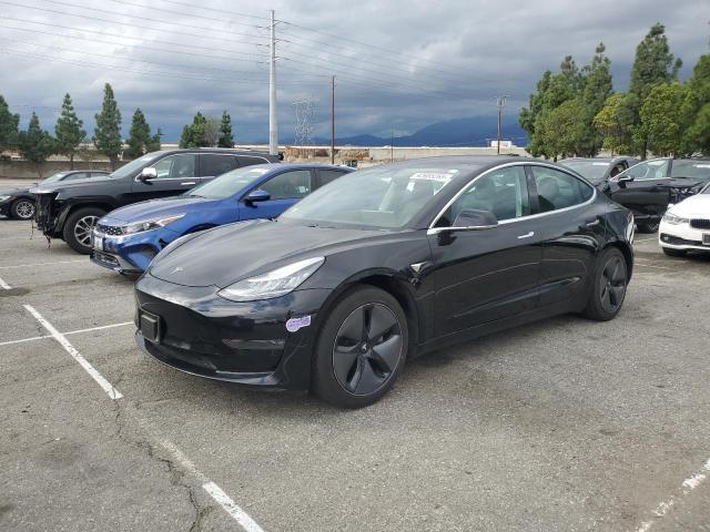 Фото 1 - TESLA MODEL 3