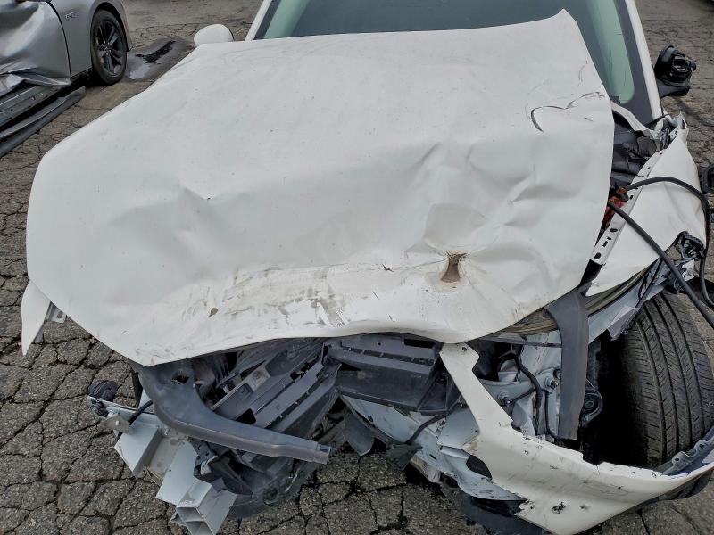 Фото 12 - FORD MUSTANG