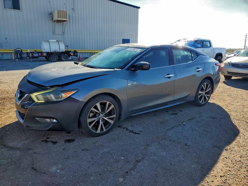 Фото 1 - NISSAN MAXIMA