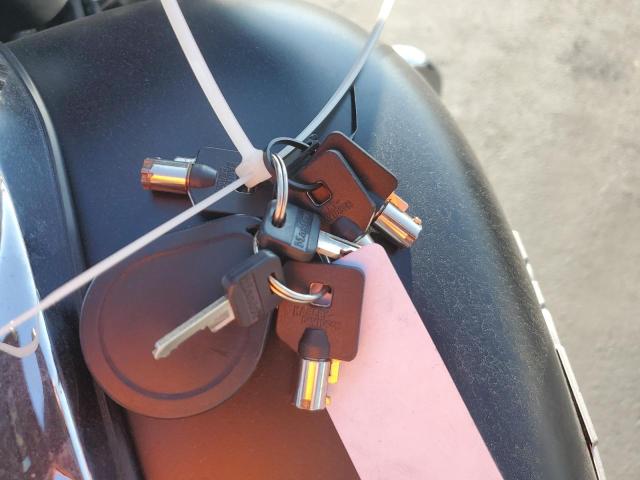 HARLEY-DAVIDSON FL 2020