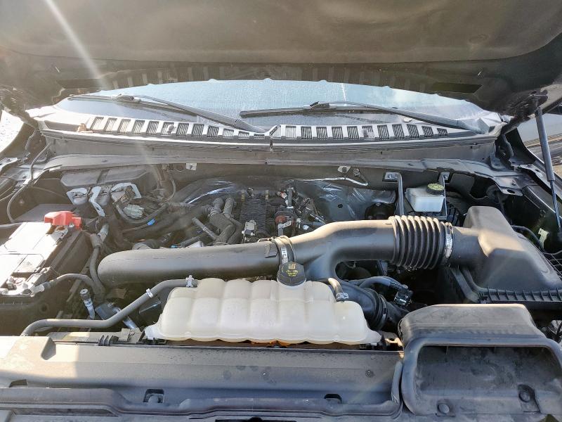 Фото 12 - FORD EXPEDITION