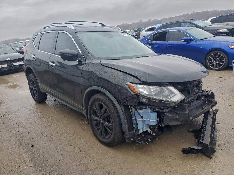 Фото 4 - NISSAN ROGUE