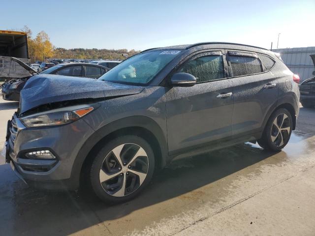 Фото 1 - HYUNDAI TUCSON