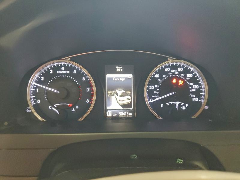 Фото 9 - TOYOTA CAMRY