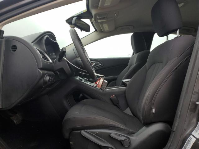 Фото 7 - CHRYSLER 200