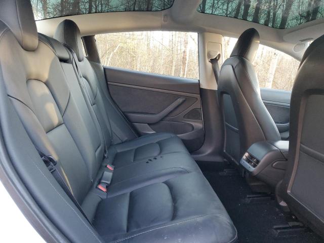 Фото 10 - TESLA MODEL 3