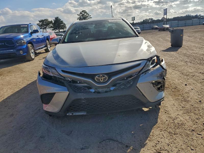 Фото 5 - TOYOTA CAMRY