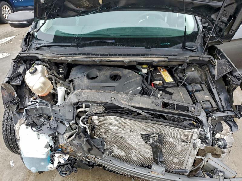 Фото 11 - FORD EDGE