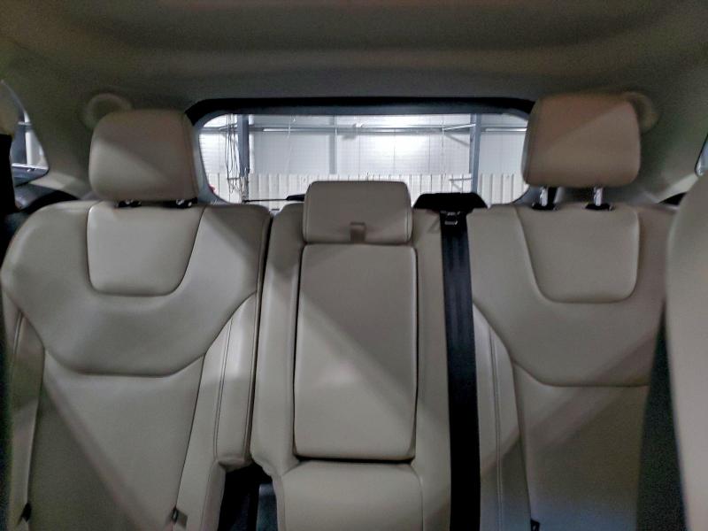 Фото 10 - FORD EDGE