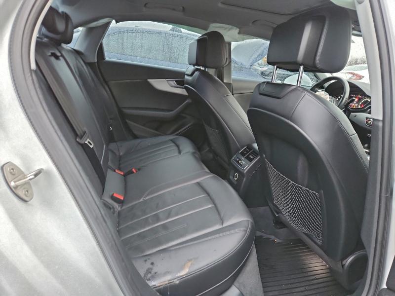 Фото 10 - AUDI A4