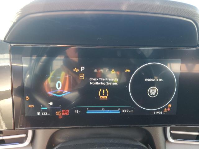 Фото 9 - HYUNDAI ELANTRA