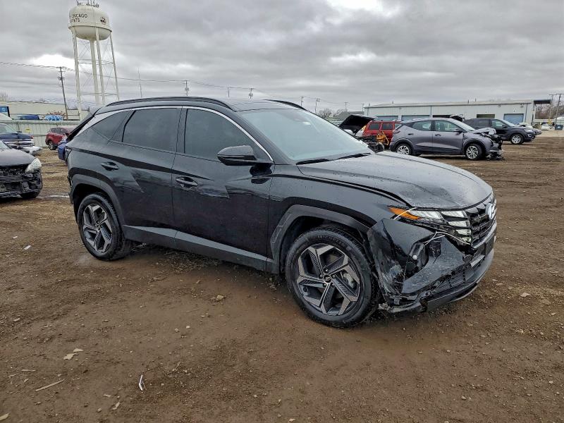 Фото 4 - HYUNDAI TUCSON