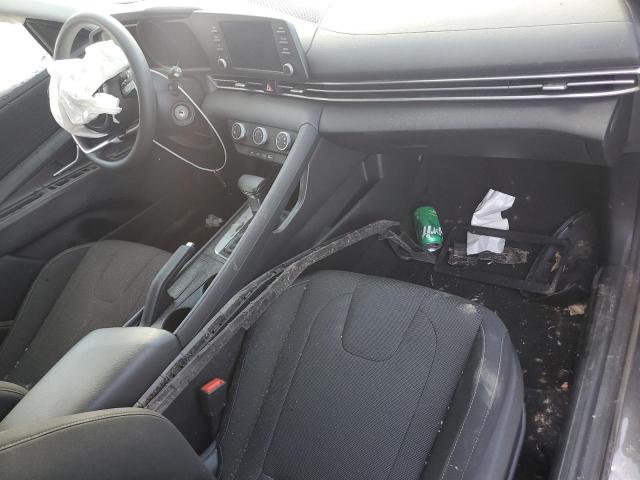 Фото 8 - HYUNDAI ELANTRA