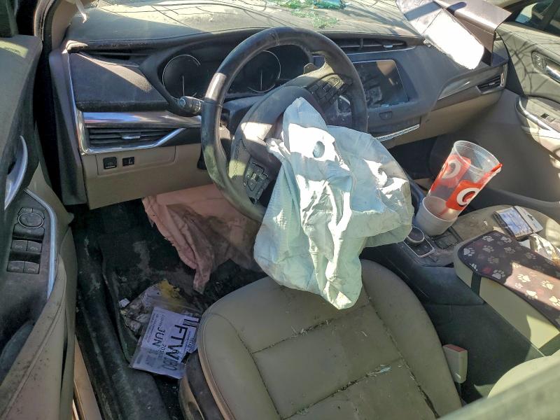 Фото 8 - CADILLAC XT4