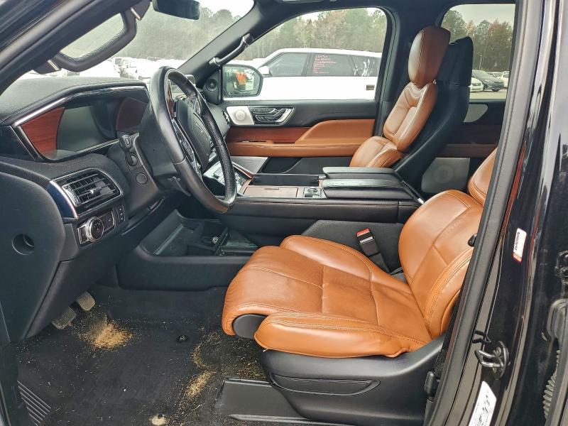 Фото 7 - LINCOLN NAVIGATOR