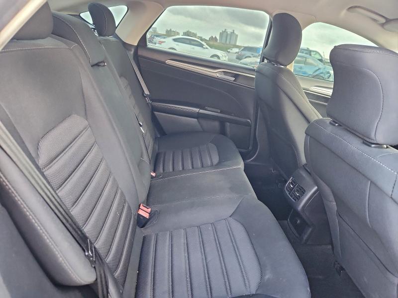 Фото 10 - FORD FUSION