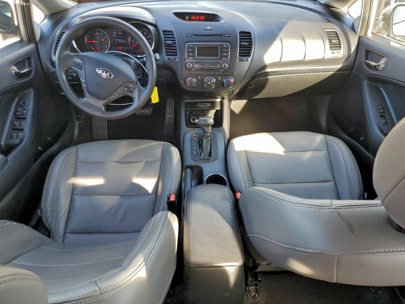 Фото 8 - KIA FORTE