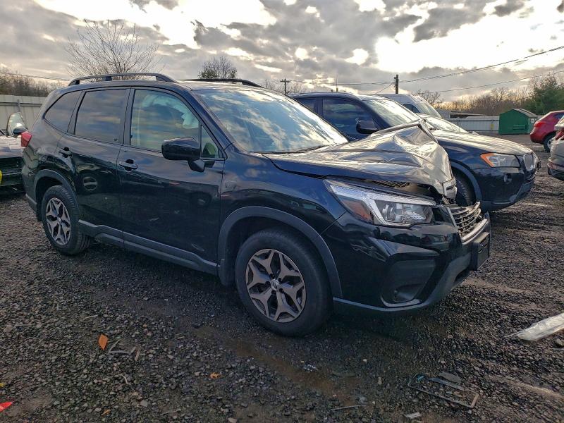 Фото 4 - SUBARU FORESTER