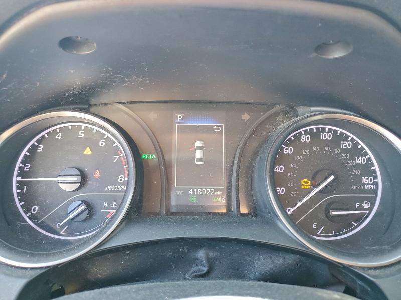 Фото 9 - TOYOTA CAMRY