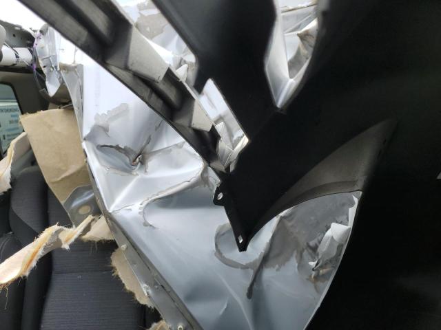 Фото 10 - NISSAN ROGUE