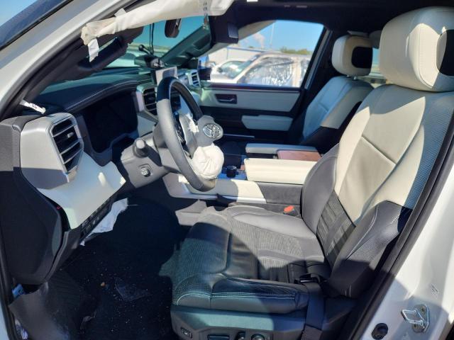 Фото 7 - TOYOTA SEQUOIA