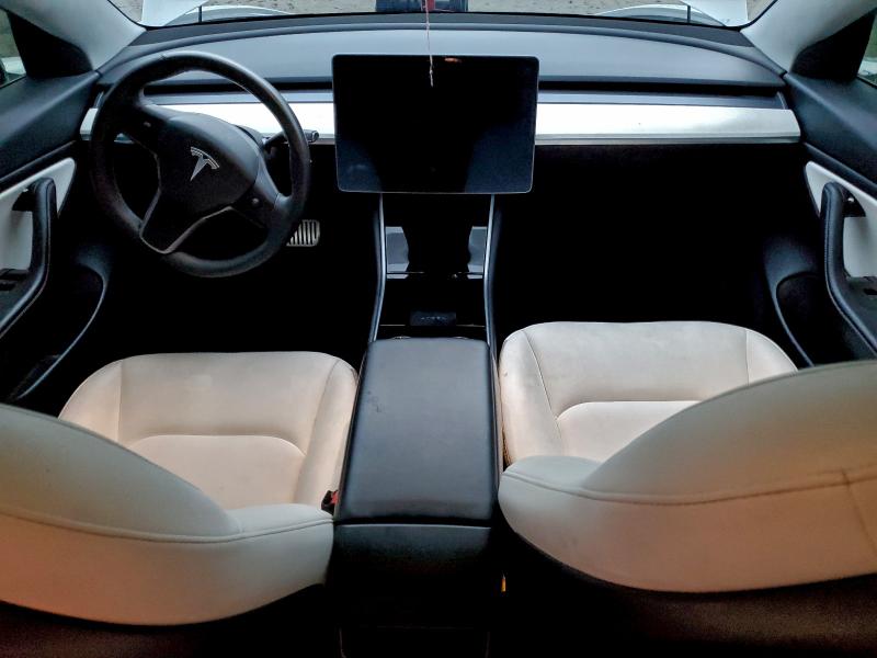 Фото 8 - TESLA MODEL 3