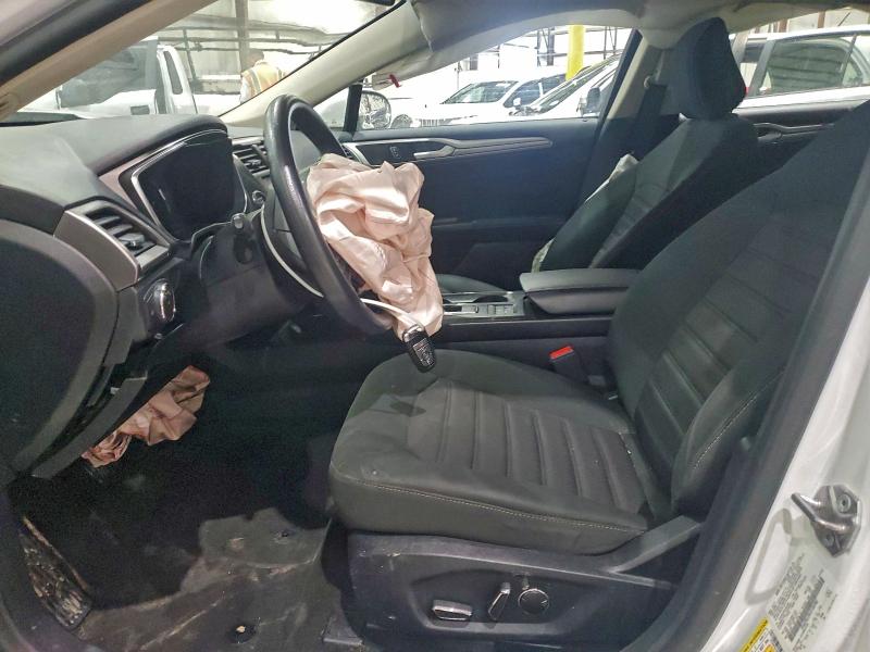 Фото 7 - FORD FUSION