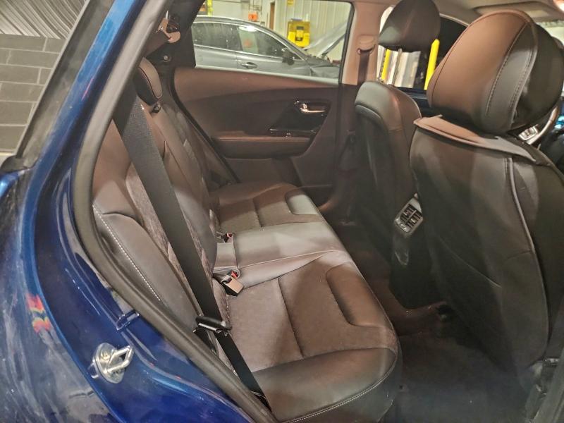 Фото 10 - KIA NIRO