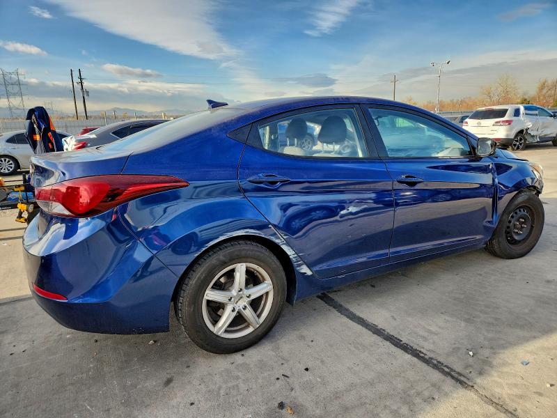 Фото 3 - HYUNDAI ELANTRA