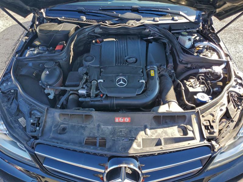 Фото 11 - MERCEDES-BENZ C-CLASS