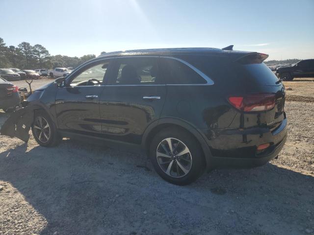 Фото 2 - KIA SORENTO