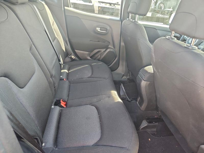 Фото 11 - JEEP RENEGADE