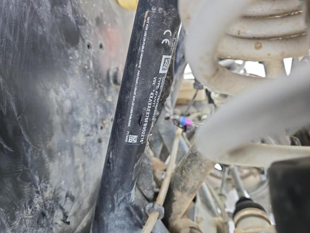 POLARIS SIDEBYSIDE 2015