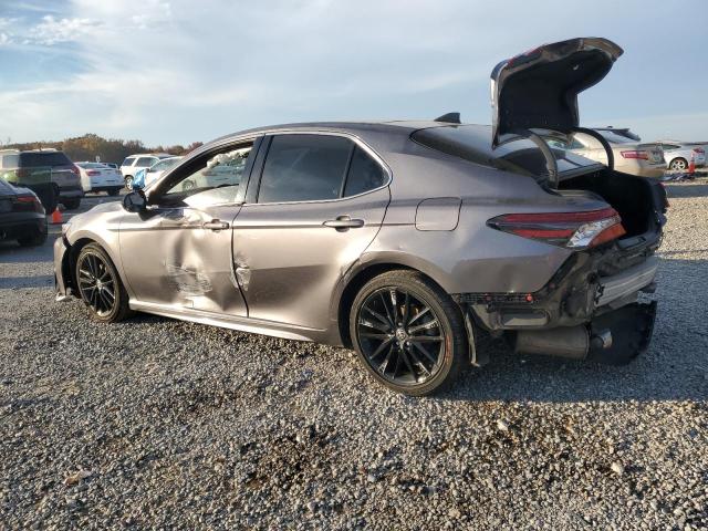 Фото 2 - TOYOTA CAMRY