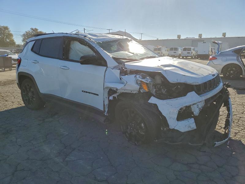 Фото 4 - JEEP COMPASS