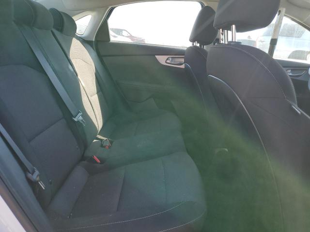 Фото 10 - KIA FORTE