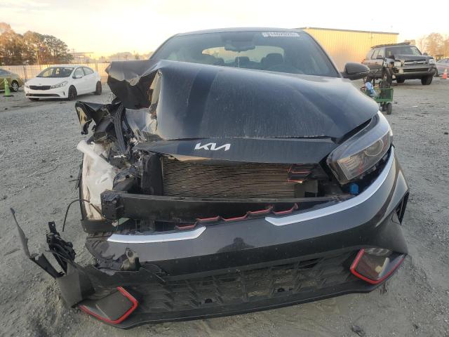 Фото 5 - KIA FORTE