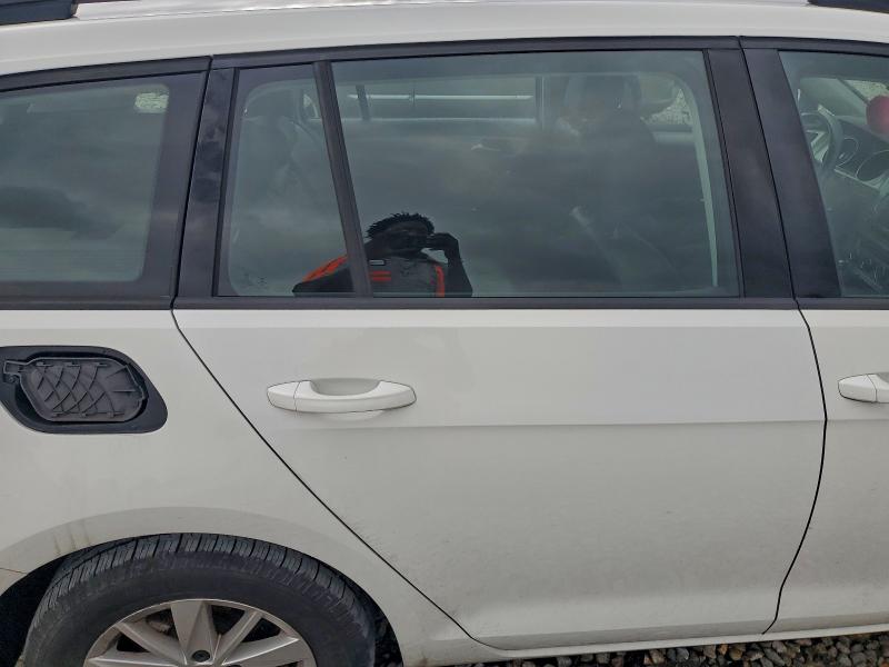 Фото 10 - VOLKSWAGEN GOLF