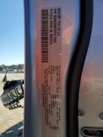 Фото 13 - JEEP COMPASS