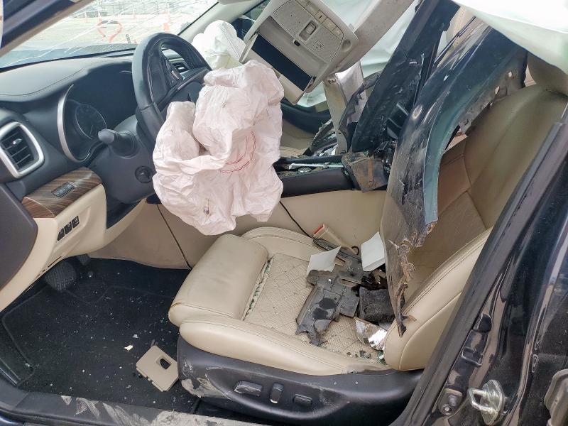 Фото 7 - NISSAN MAXIMA