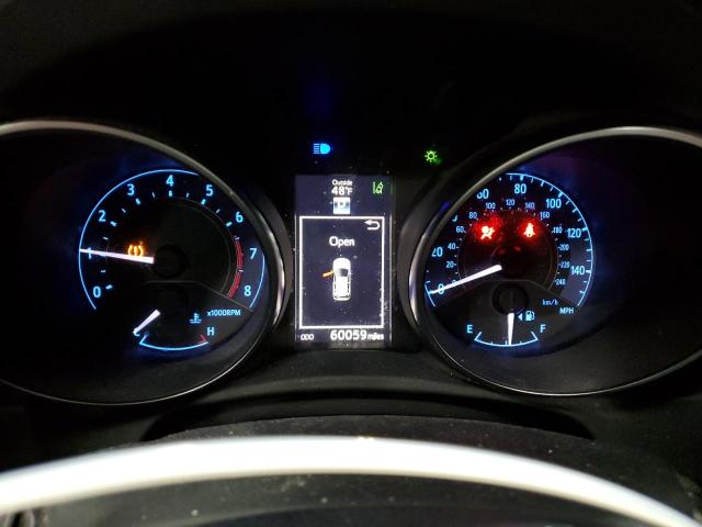 Фото 9 - TOYOTA COROLLA