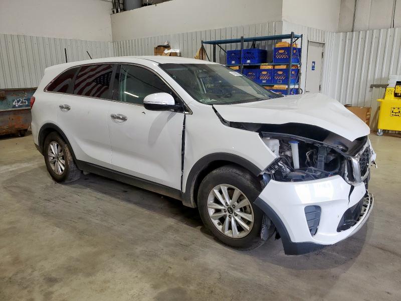 Фото 4 - KIA SORENTO