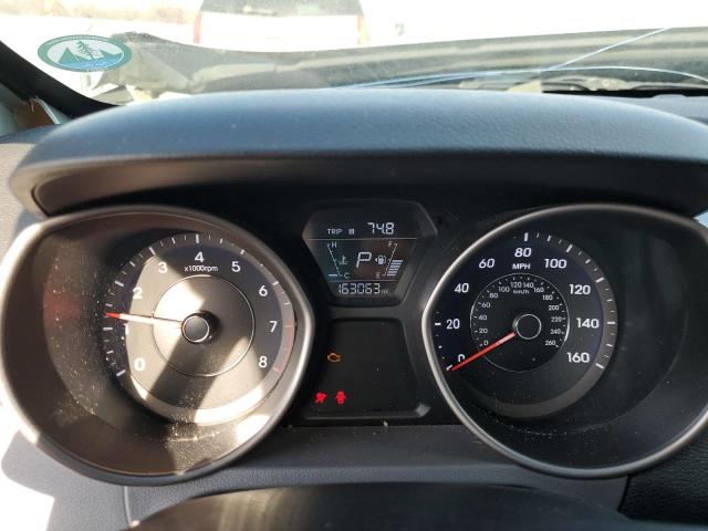 Фото 9 - HYUNDAI ELANTRA