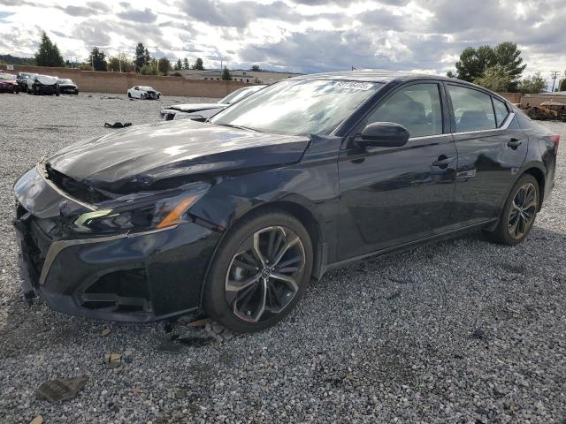 Фото 1 - NISSAN ALTIMA