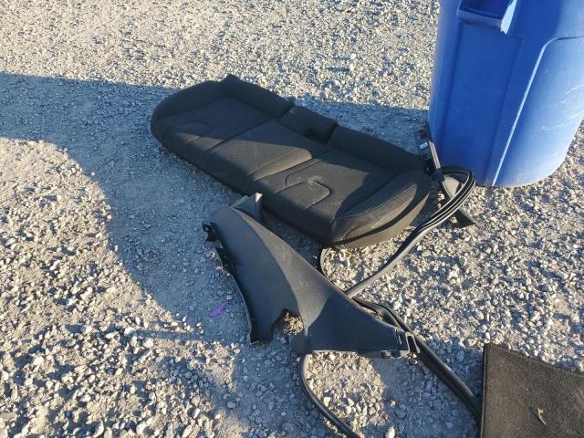 Фото 12 - HYUNDAI ELANTRA