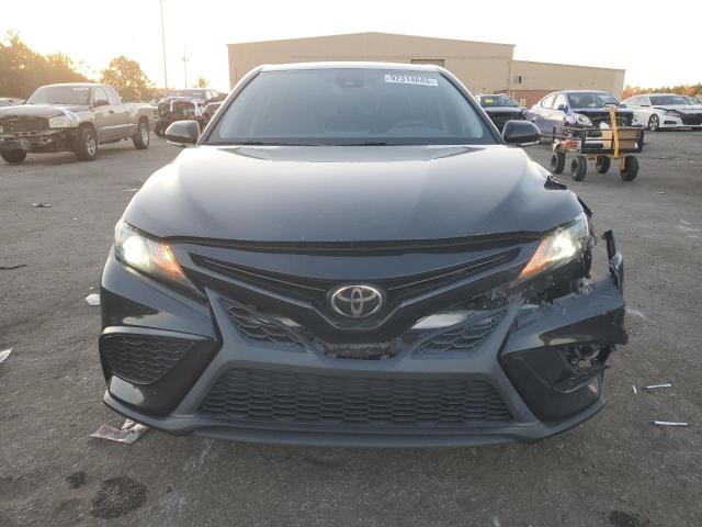 Фото 5 - TOYOTA CAMRY