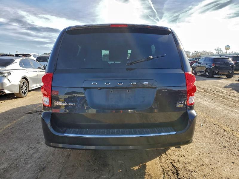 Фото 6 - DODGE CARAVAN