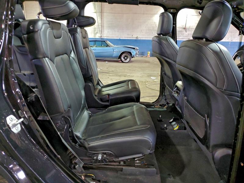 Фото 11 - JEEP GRAND CHER