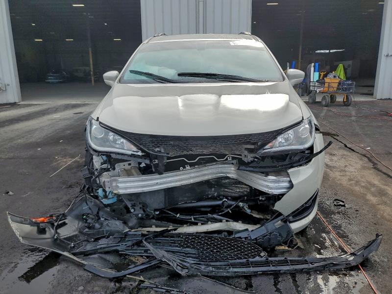 Фото 5 - CHRYSLER PACIFICA